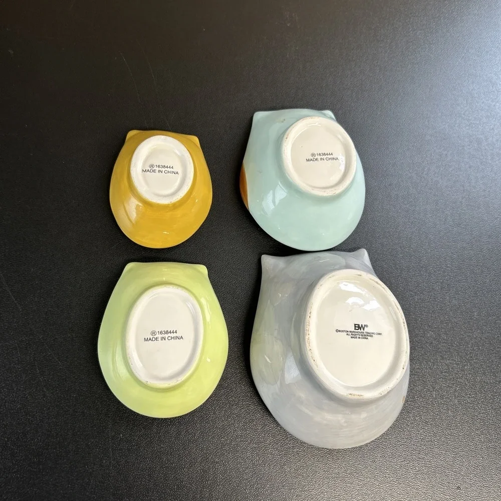 Boston Warehouse Trading Co Owl Measuring Cups Set‎ of 4 Gently Used Nesting